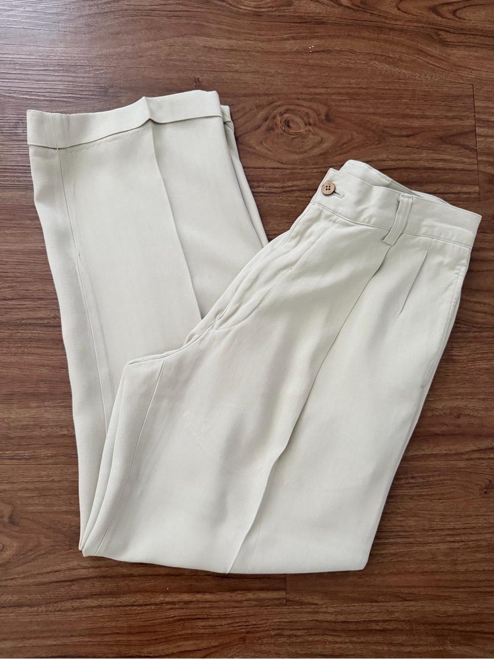 Austin Reed Men's Cream Pleated Dress Trousers